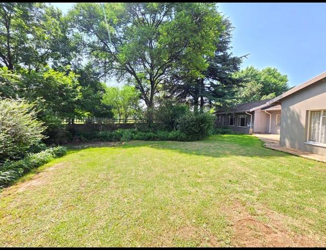 6 BEDROOM HOUSE FOR SALE IN MEYERTON CENTRAL